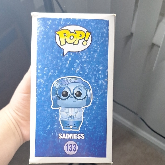 Funko Pop Inside Out Sadness Figure - Blue and White - Picture 4 of 6